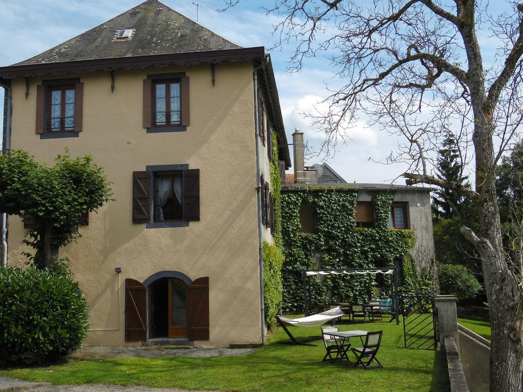 A L'Aube Des Volcans Charbonnières-les-Vieilles Habitación foto